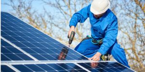 Installation Maintenance Panneaux Solaires Photovoltaïques à Blanzac-Porcheresse